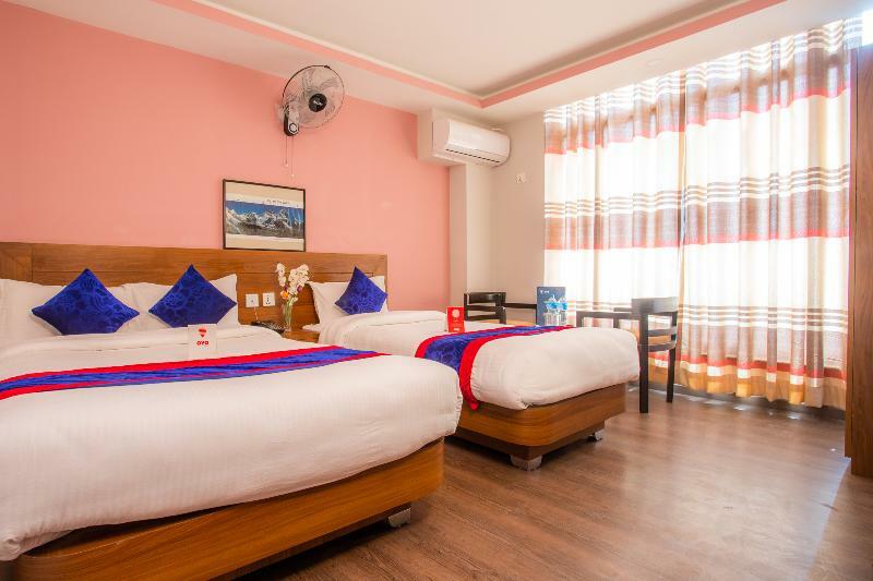 Oyo 136 Hotel Om Plaza Kathmandu Exterior foto